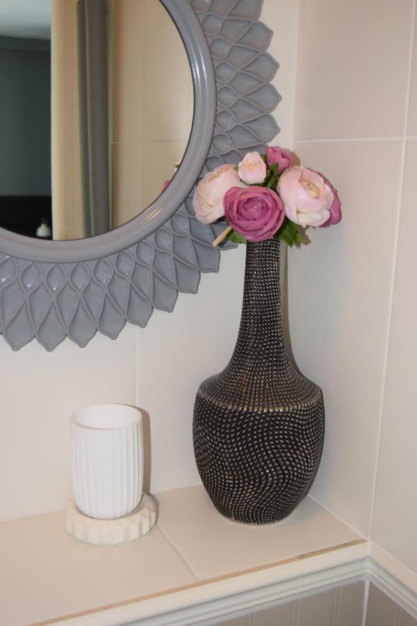 Be My Guest - Hoza Studio - Pkin Super Centrum Metro Wi-Fi Breakfast Varşovia Exterior foto